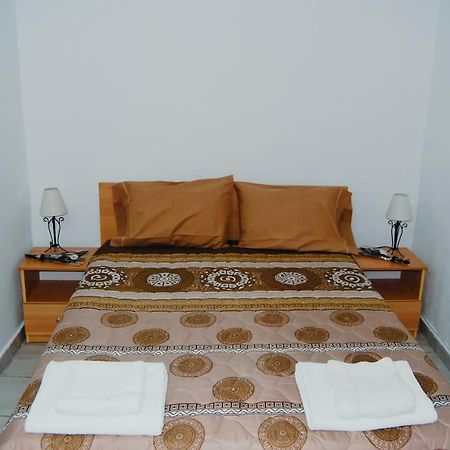 Cosy Studio Down Town Kavala Bagian luar foto
